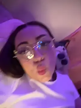 Aileen-wood  live sex cam
