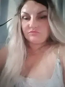 AlenaPantera  live sex cam