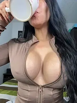 Angela_isabella  live sex cam