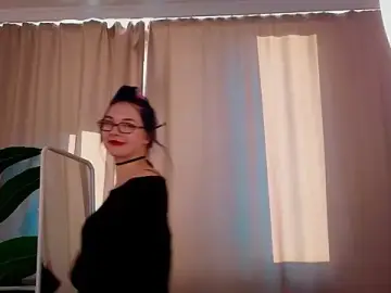 HollyFletcher  live sex cam