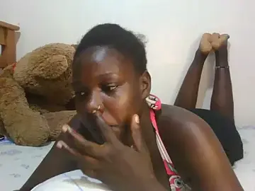 Melaniebae  live sex cam