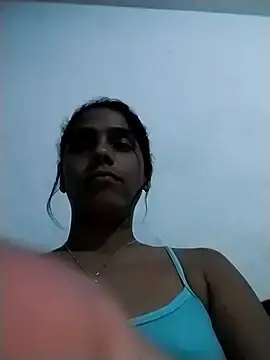 Saray_queen1  live sex cam