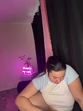 ValenLux  live sex cam