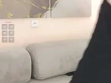 ElyaSoft  live sex cam