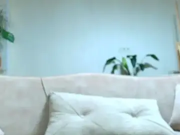 Gargona1  live sex cam