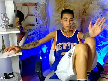 Jonesliam23  live sex cam