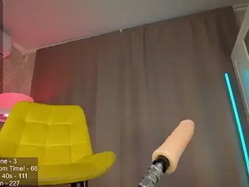 Juicy_Vikki  live sex cam