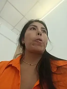 LizaLorini  live sex cam