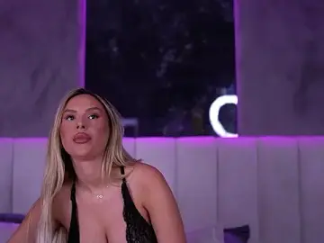 SelenaFrost  live sex cam