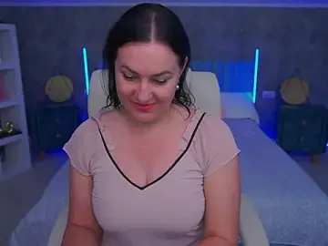VelvetLuck  live sex cam
