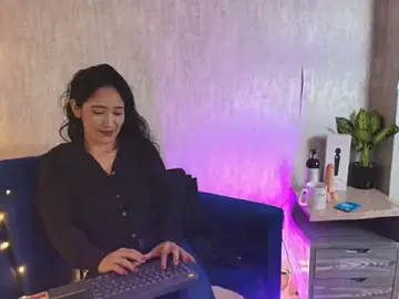 Vicky_Angeel  live sex cam