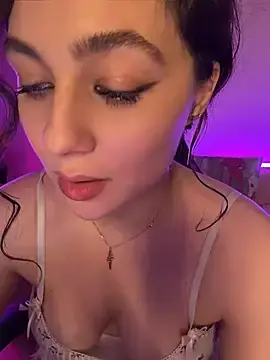Your_insomniya  live sex cam