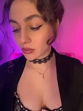 Your_insomniya  live sex cam