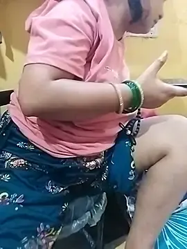 Bold-bhabhi  live sex cam