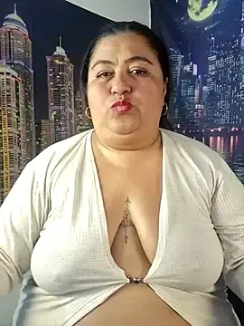 Curvy_diva_  live sex cam