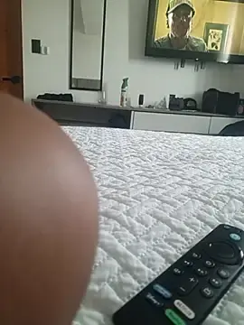 Travieza769  live sex cam