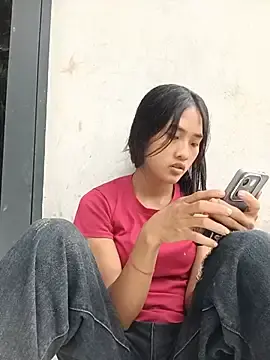 Hoa-tuylip  live sex cam