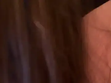 MILKIWEYSEX23  live sex cam