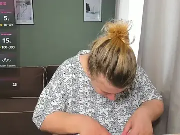 MariaStuart  live sex cam