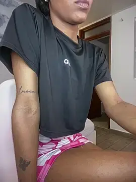 Mia-Cartier  live sex cam