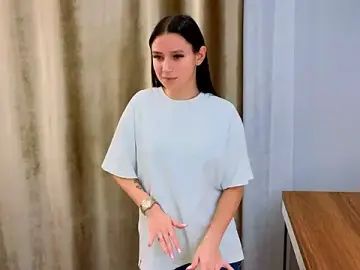 NoemiYork  live sex cam