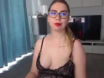SugarErika  live sex cam