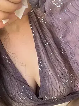 Ellas-sun  live sex cam