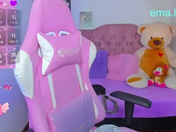 Ema_tayy  live sex cam