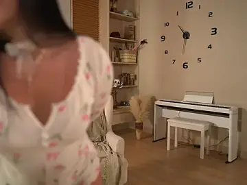 Lil__any  live sex cam