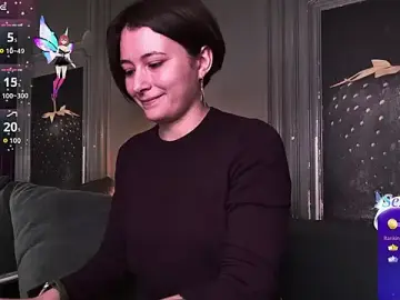 Ishtar_Divine  live sex cam