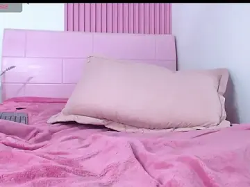 Maddy_14  live sex cam