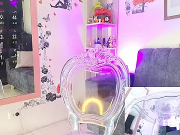 Zully_Green  live sex cam