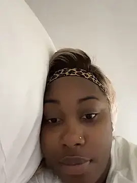 Gypsydoll  live sex cam