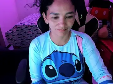 Rayza_mature_154  live sex cam