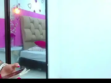 MilaCooper  live sex cam