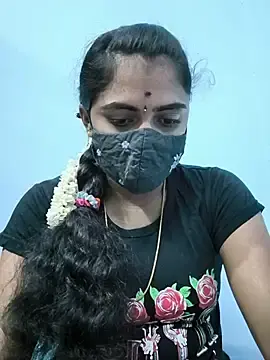 Tamil-Megavarthinii  live sex cam