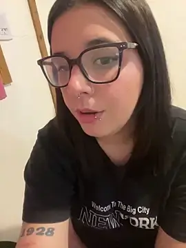 Agoosvokk  live sex cam