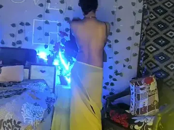 Loveyouforever666  live sex cam