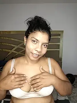Madamdesirem  live sex cam
