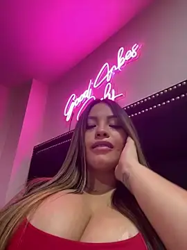 Sexyyykloee  live sex cam