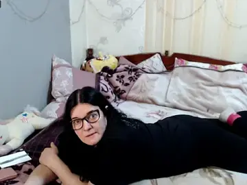SashaBond  live sex cam