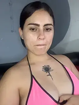 Vannelope  live sex cam