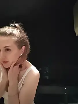 Irresistibelle  live sex cam