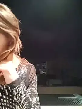 Irresistibelle  live sex cam
