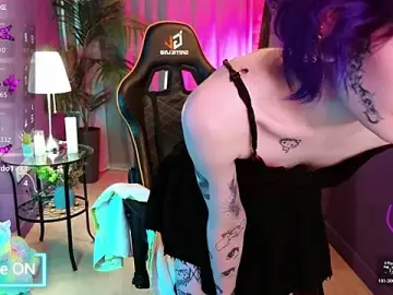 Karkadeshk  live sex cam