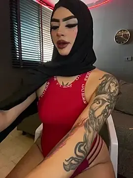 Ruqayyah-  live sex cam