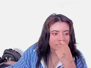 Ariabrownn1_  live sex cam
