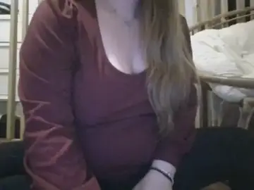 Emyy_chaann  live sex cam