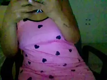 Leti69  live sex cam