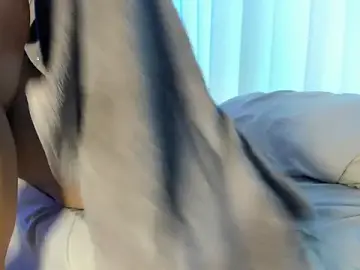 Maddyluxe  live sex cam